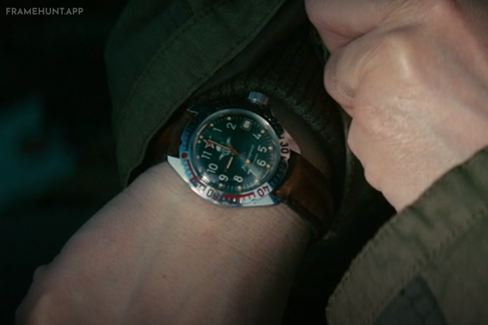 Mark's watch crystals switch between red and green to symbolize which version of his consciousness is currently active in the building. in Severance
