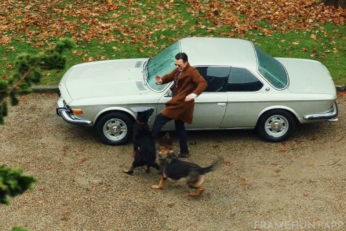 The family dogs violently bark at Ransom when he arrives, but they love Marta. in Knives Out