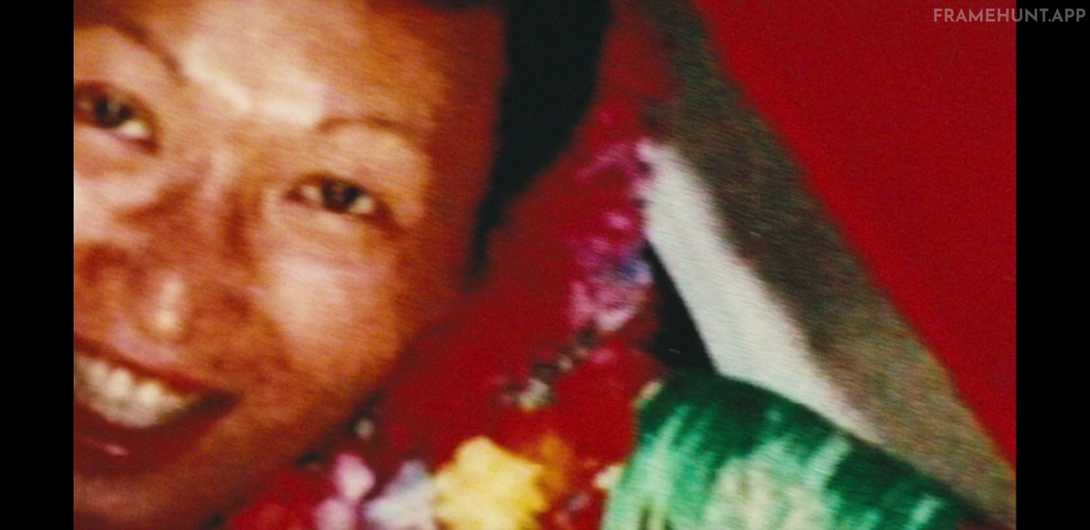 Subliminal, single-frame photos of the dead Icarus I crew flash silently on the screen to create subconscious dread. in Sunshine